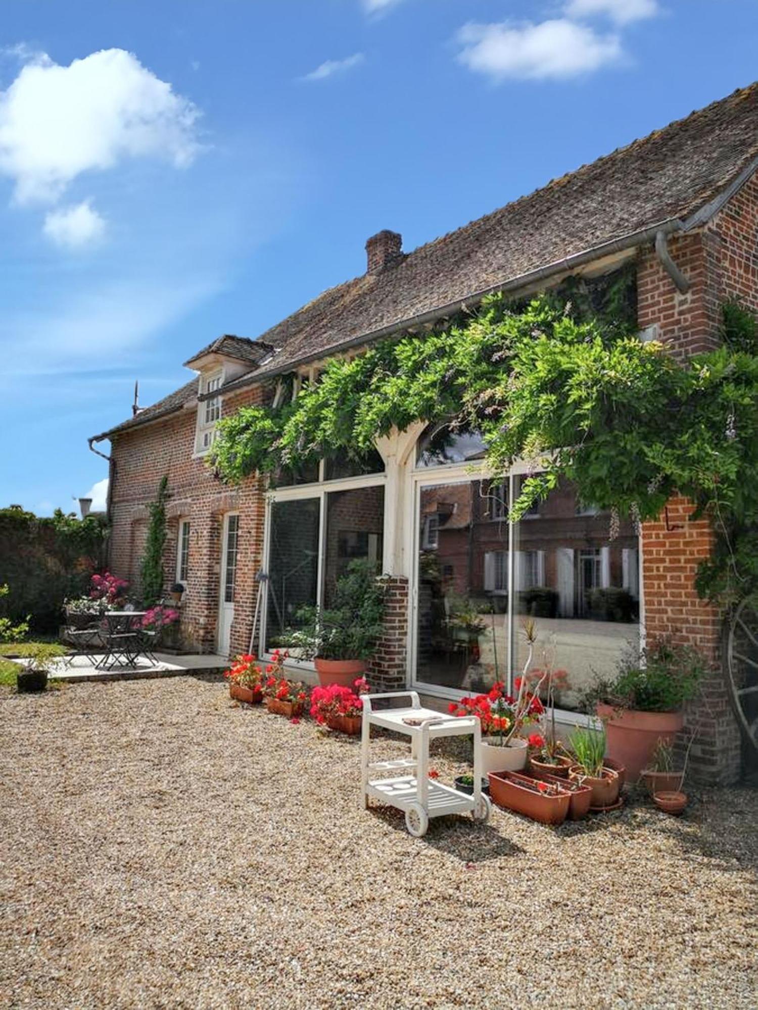 Maison Charmante Au Vaudreuil Avec Magnifique Jardin Clos Villa Le Vaudreuil Exterior foto